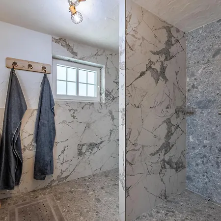 Chalet Heregger Huette By Interhome *